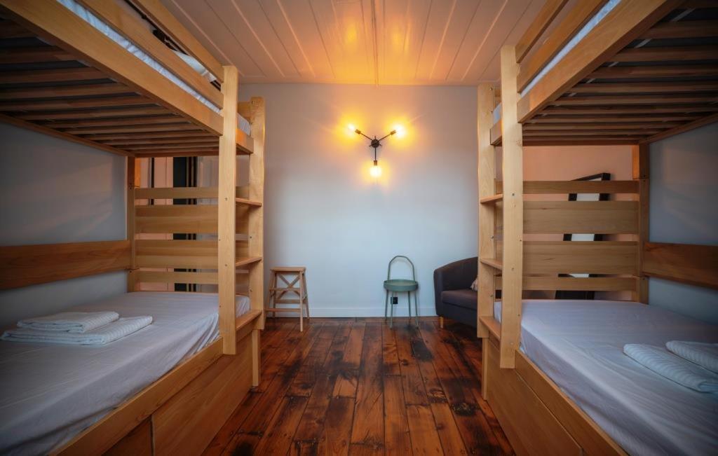 Inn Door 21 - Hostel & Suite Bragança Zewnętrze zdjęcie